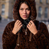 Veste en fausse fourrure léopard Cléa