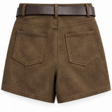 Short effet suédine à boutons