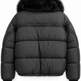 Doudoune courte à capuche bordée de fausse fourrure