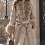 Veste ceinturée col fourrure